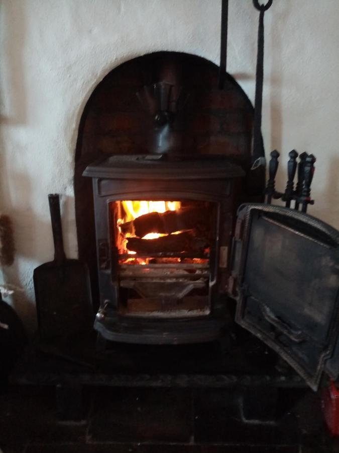 B&B The Red Door Cottage Donegal Town Екстер'єр фото